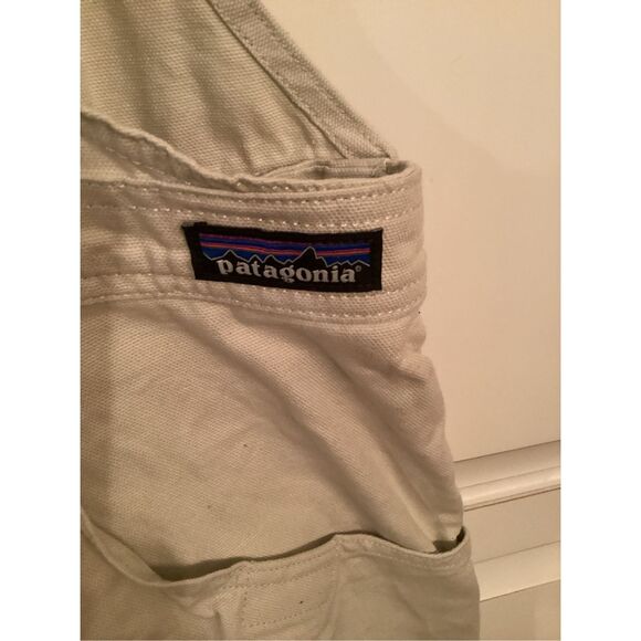 Patagonia Stand Up Short Overalls Sz M Dyno White - Picture 6 of 11
